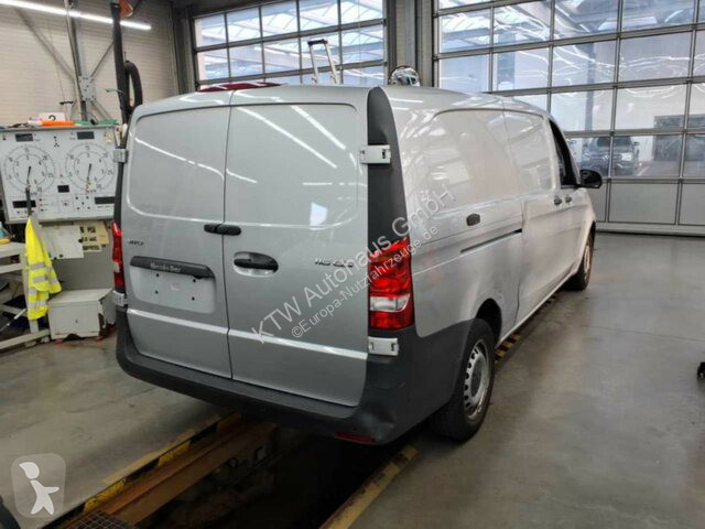 Furgoneta Mercedes Vito KA...