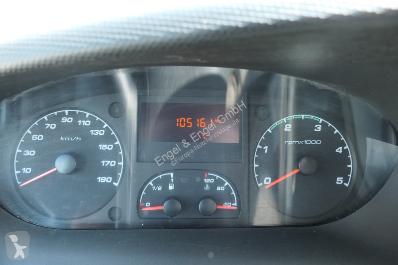 Nyttofordon Iveco Daily 35 S11 C30C KURZ...