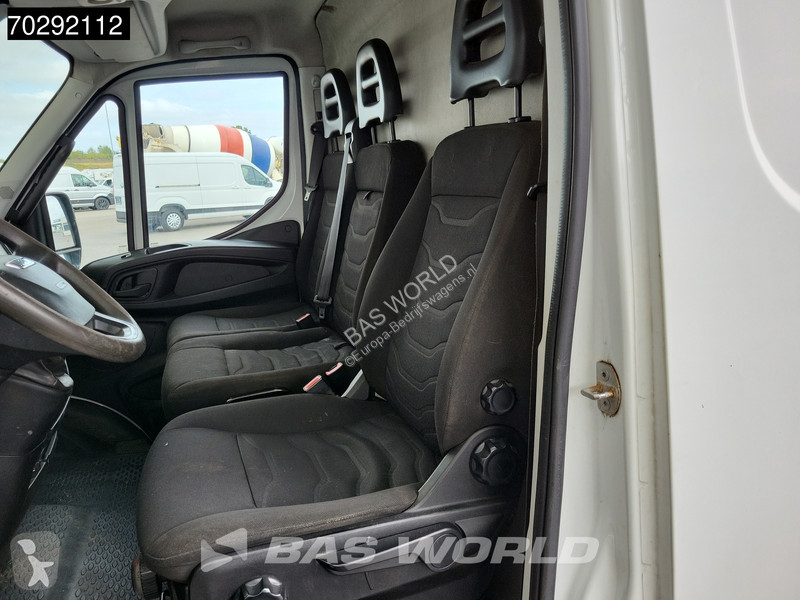 Furgoneta Iveco 35C15 3,0L Dubbellucht L2H2...
