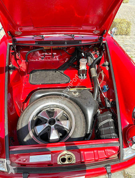 Véhicule utilitaire Porsche 2.0