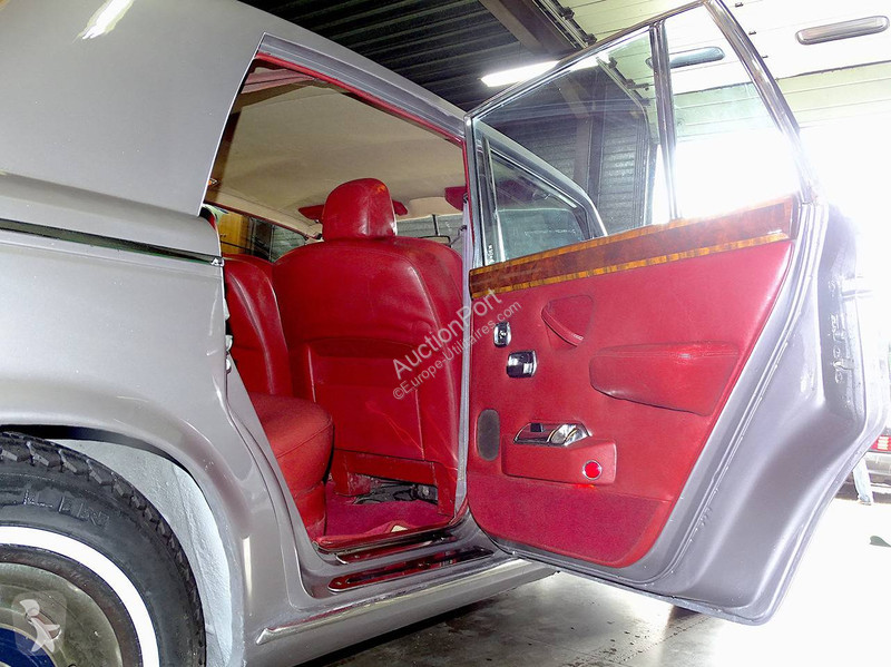 Véhicule utilitaire Rolls-Royce  Silver Shadow II