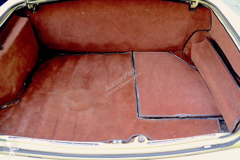 Véhicule utilitaire Rolls-Royce  Silver Shadow...