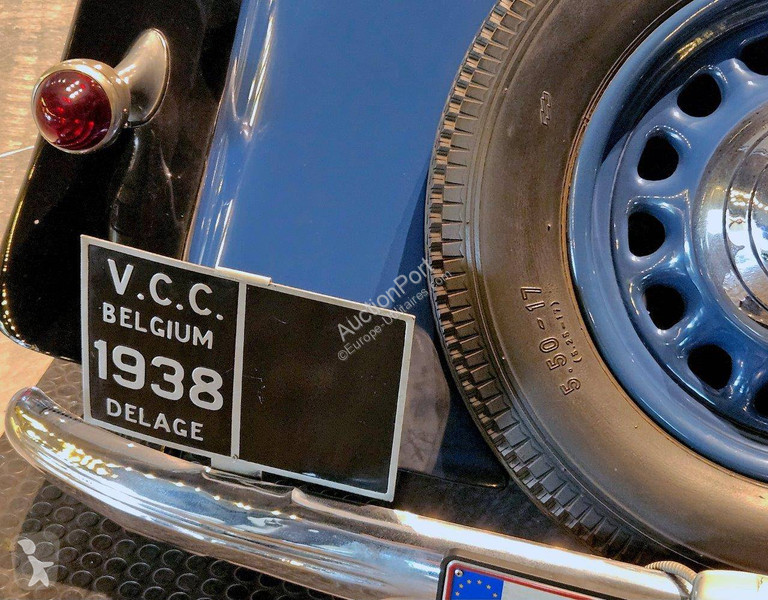 Veicolo commerciale   D6 - 70 Chapron (RHD)
