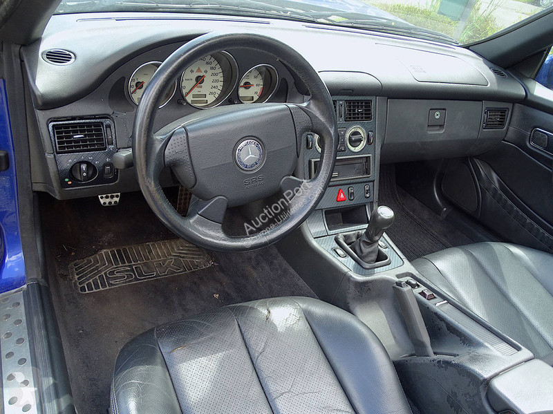 Furgoneta Mercedes 200