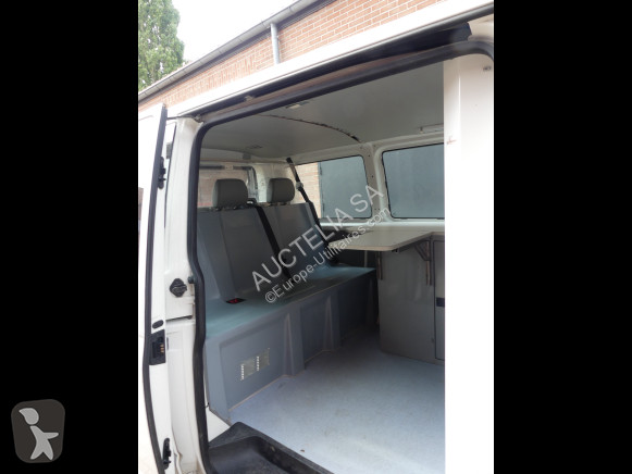 Véhicule utilitaire Volkswagen Combi