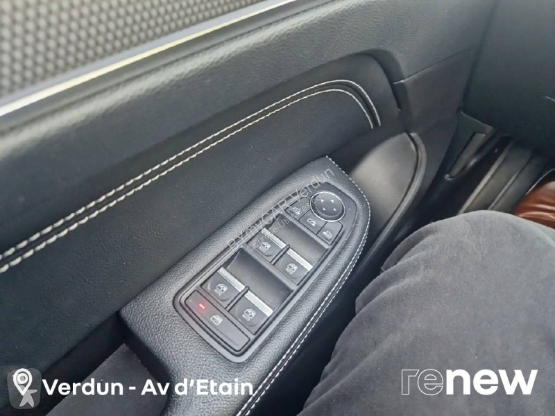 Véhicule utilitaire Renault Arkana E-Tech 145 -...