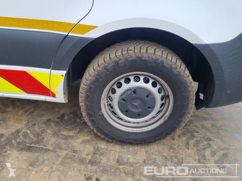 Véhicule utilitaire Mercedes