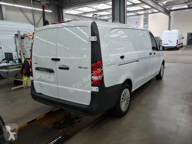 Autoutilitară Mercedes Vito KA...