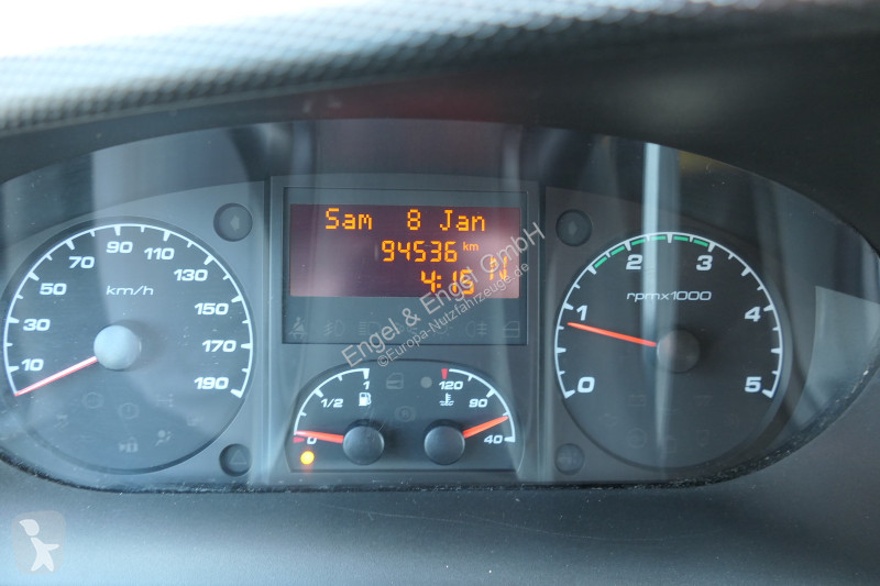 Furgoneta Iveco Daily 35 S11 C30C AUTOMATIK...
