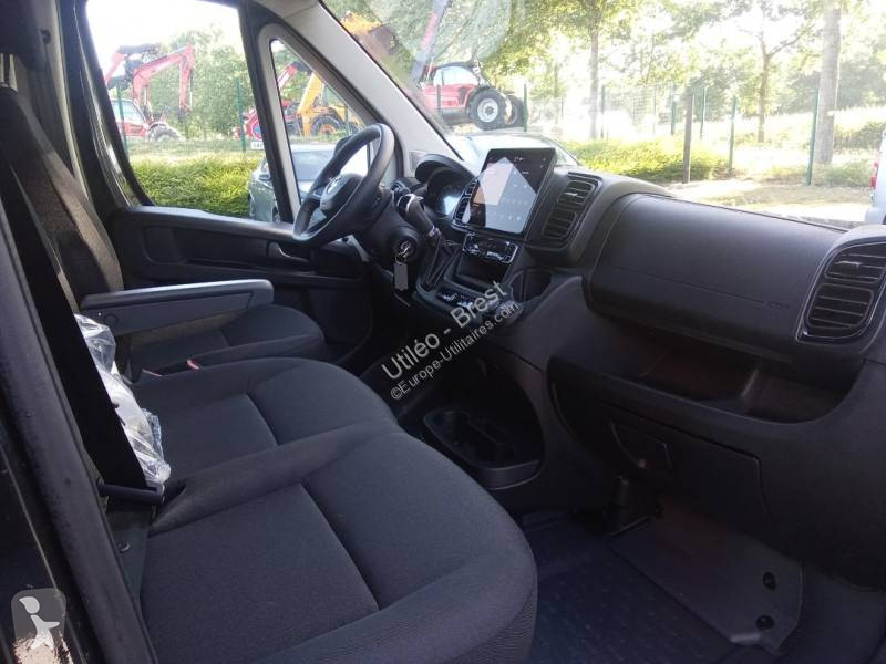 Véhicule utilitaire Opel