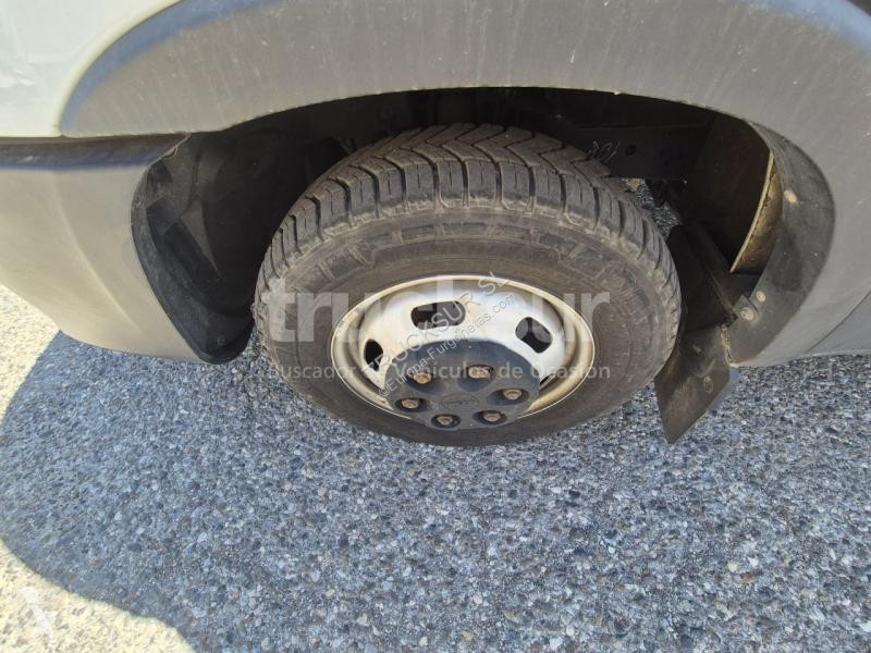 Veicolo commerciale Iveco  DAILY 35C16H