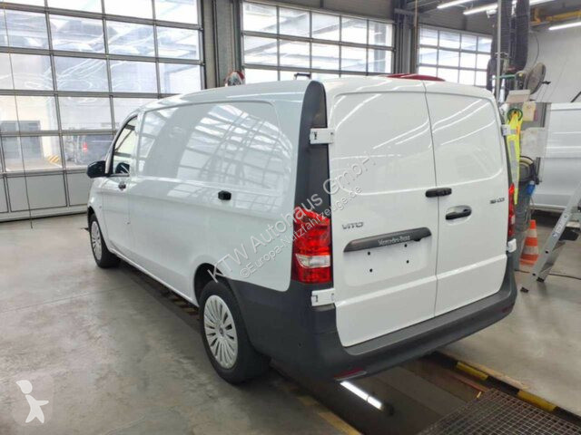 Furgoneta Mercedes Vito KA...