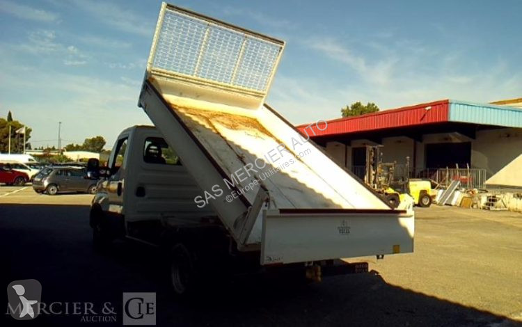 Furgoneta Iveco