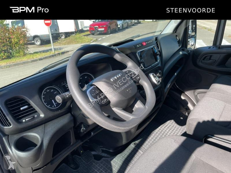 Veicolo commerciale Iveco 35S Fg 35S18HA8 V16...