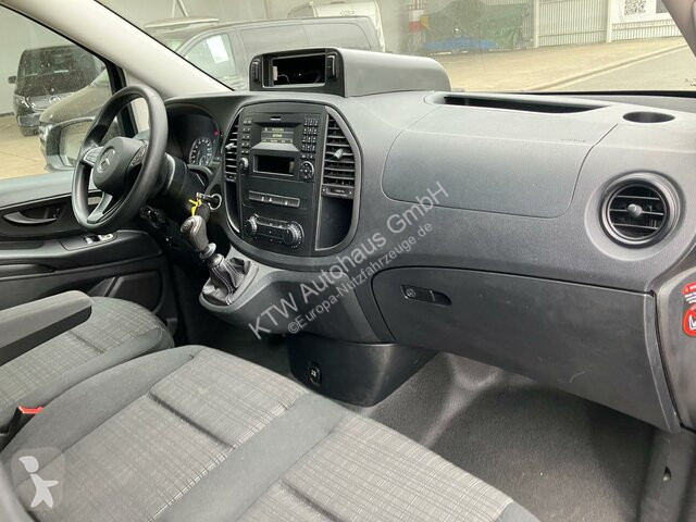 عربة نفعية Mercedes Vito114 Mixto...
