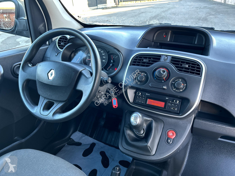 Véhicule utilitaire Renault Maxi Grand Volume...