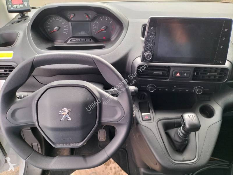 Samochód dostawczy Peugeot