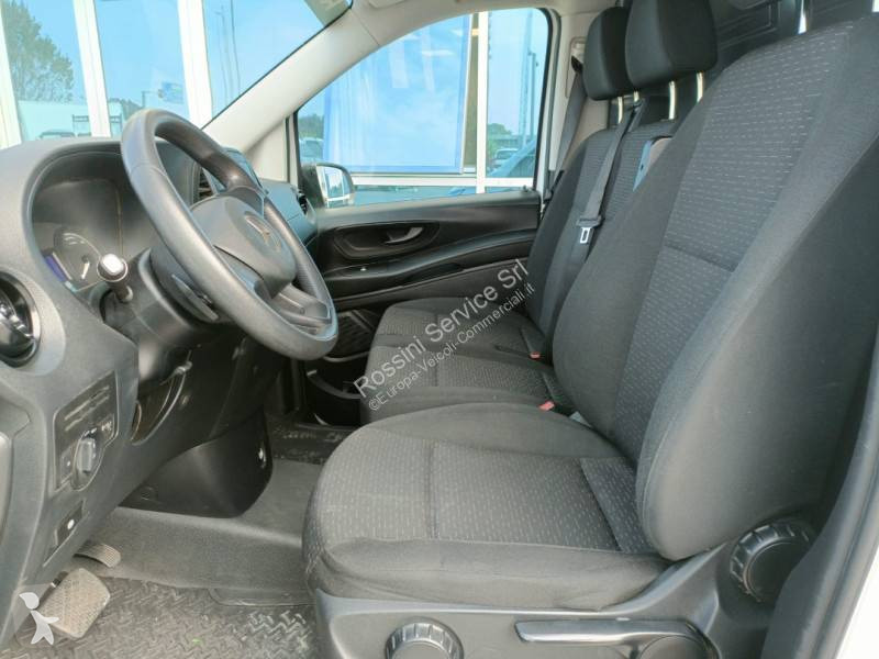 Véhicule utilitaire Mercedes