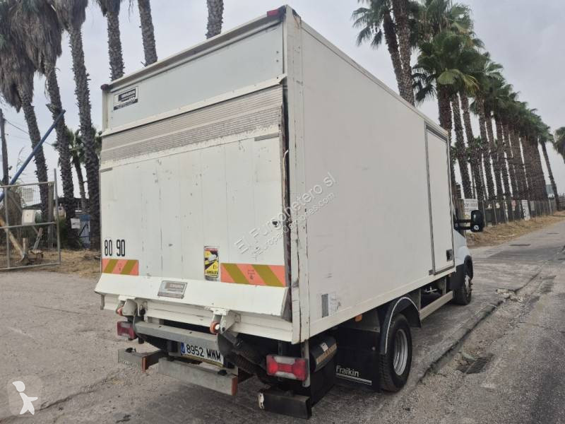 Furgoneta Iveco