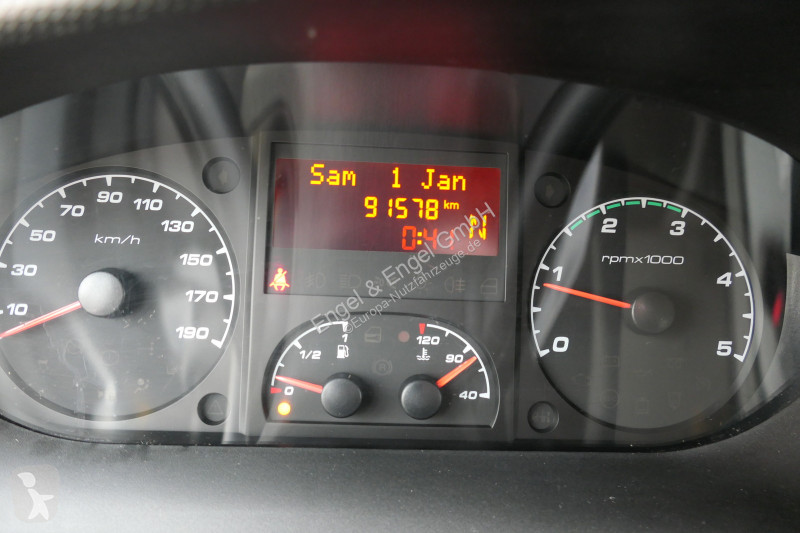 Furgoneta Iveco Daily 35 S11 C30C AUTOMATIK...