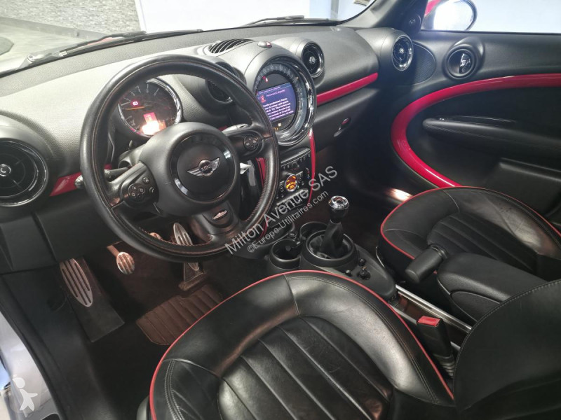 Лекотоварен автомобил Mini