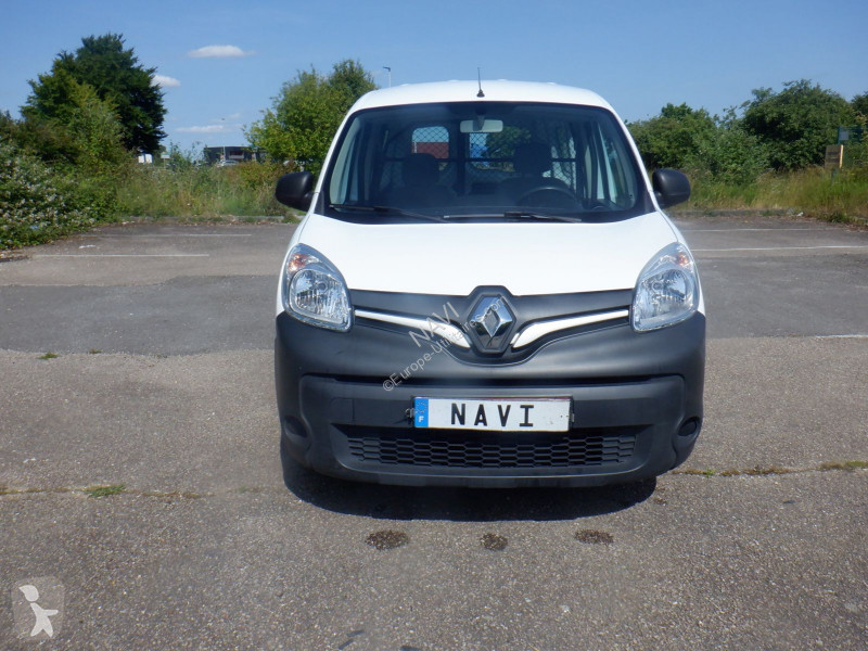 Renault KANGOO MAXI 1.5 DCI 90 CH VITRÉ...