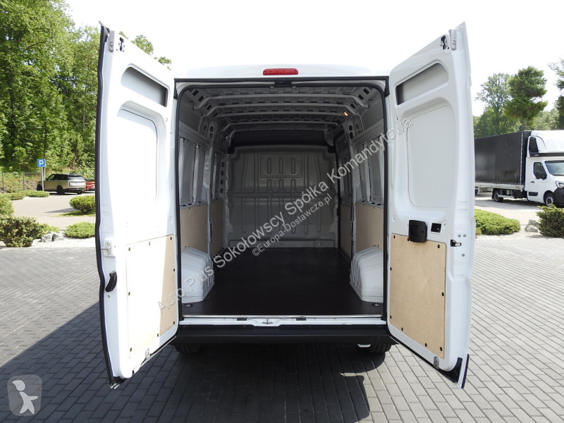 Samochód dostawczy Opel  MOVANO