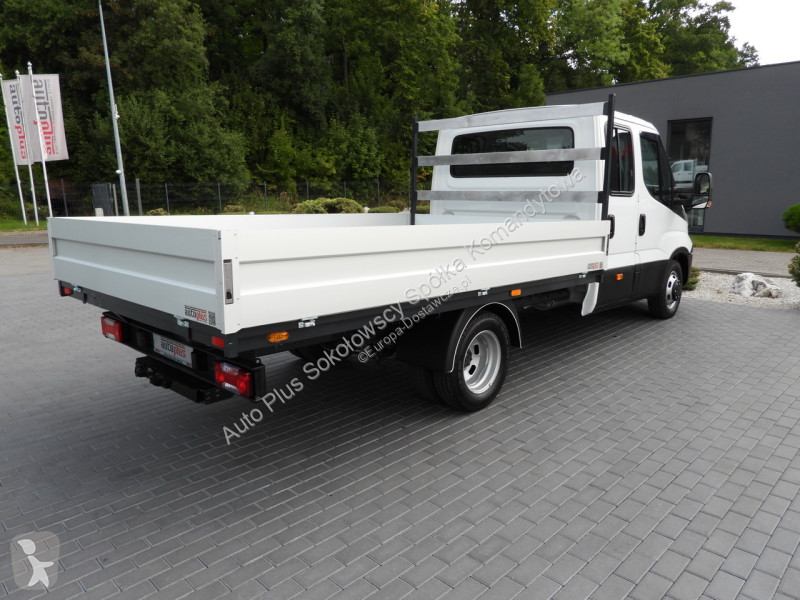Véhicule utilitaire Iveco 35C17 DAILY