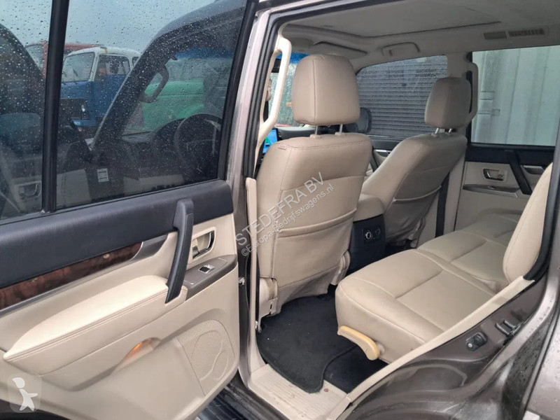 Furgoneta Mitsubishi GLS 3.5 - V6 , 4x4 , 7...