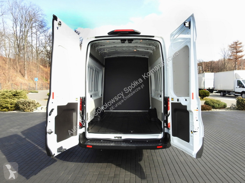 Samochód dostawczy Ford  TRANSIT