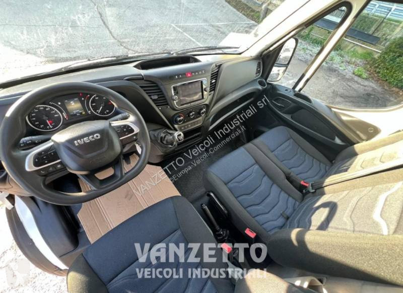 Furgoneta Iveco