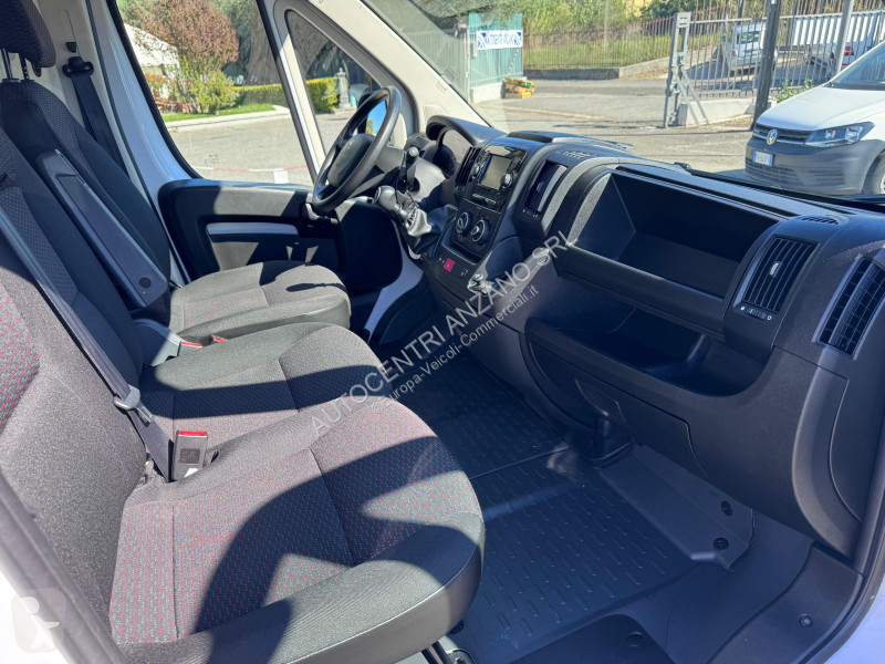 Nyttofordon Peugeot