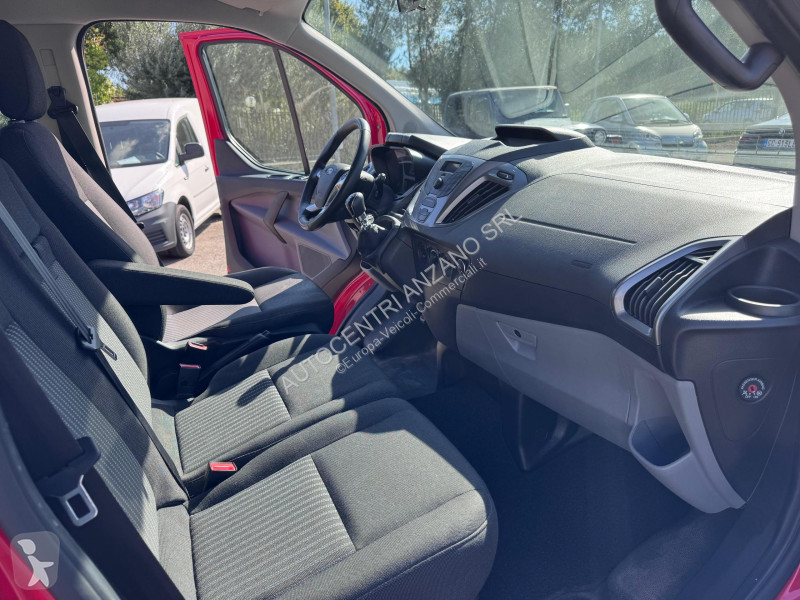 عربة نفعية Ford