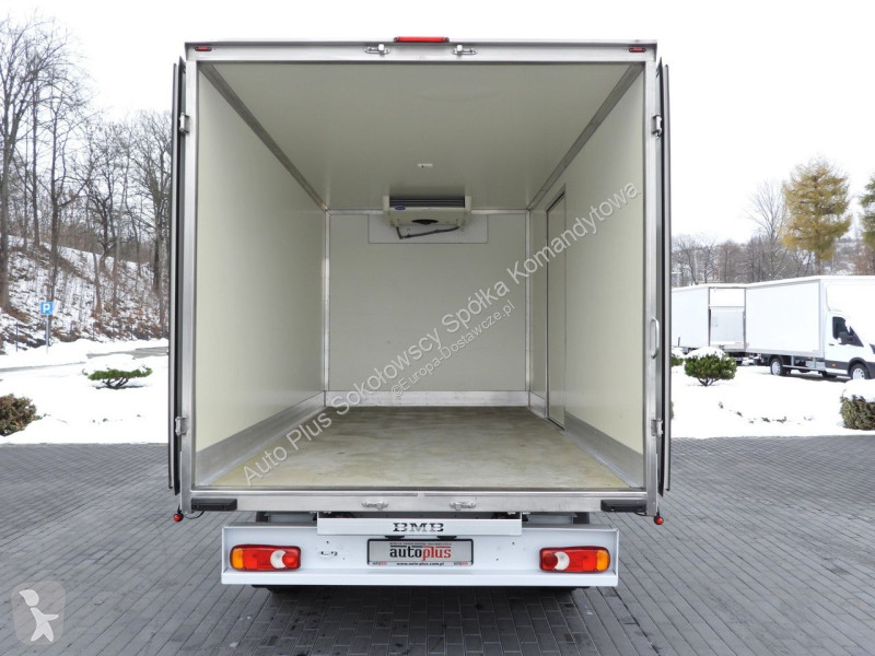 Samochód dostawczy Renault  MASTER