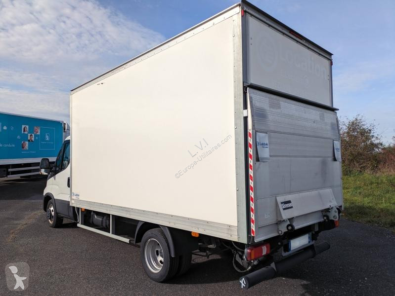 Véhicule utilitaire Iveco CCb 35C16H3.0...