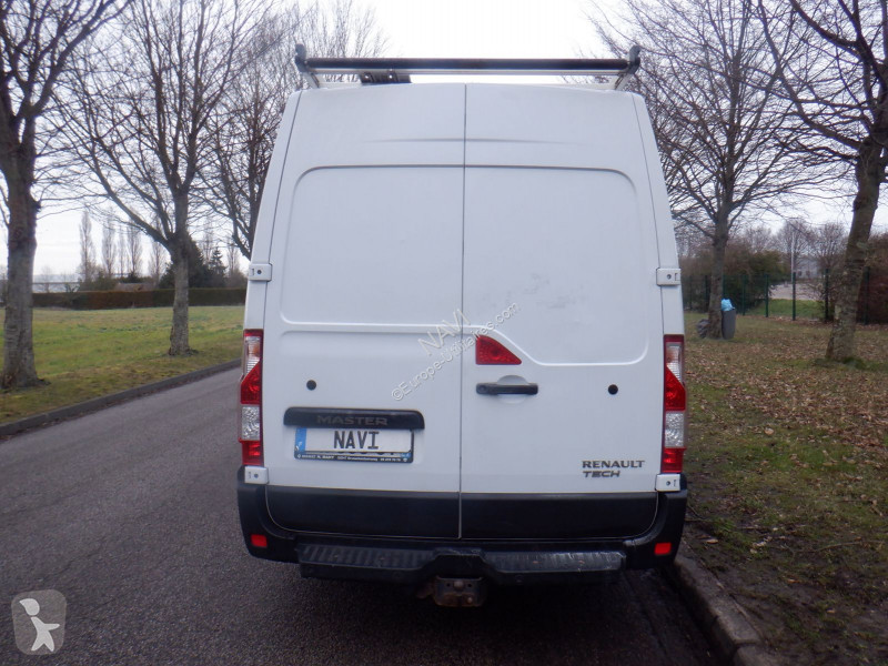 Véhicule utilitaire Renault MASTER III FG...