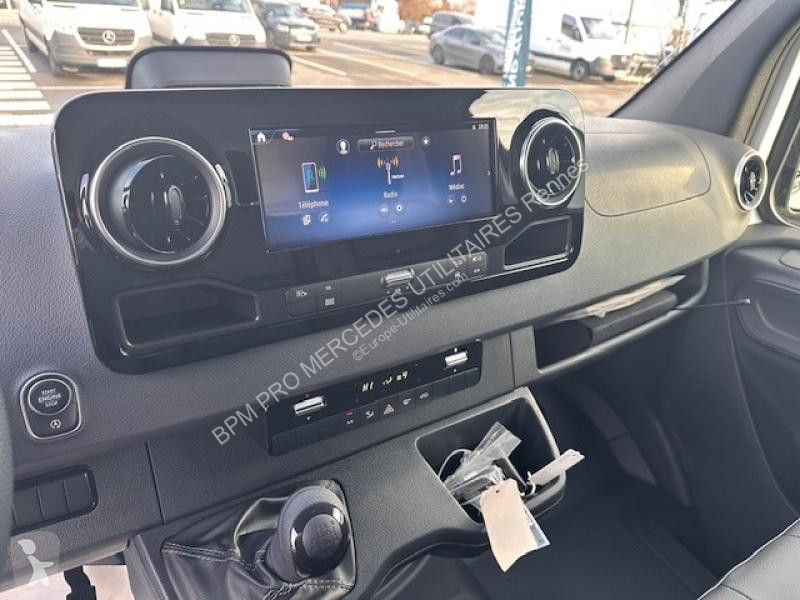 Véhicule utilitaire Mercedes