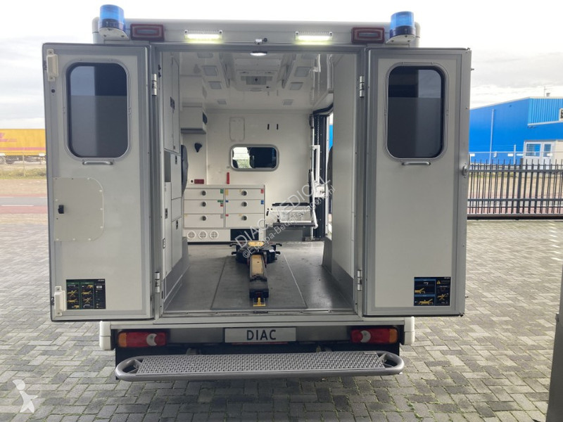 عربة نفعية Fiat Maxi Container Ambulance