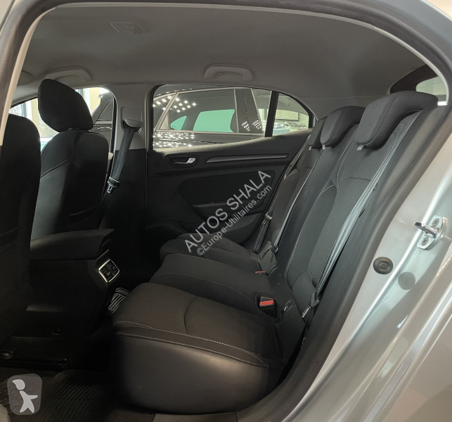 Furgoneta Renault MEGANE IV / A PARTIR DE...