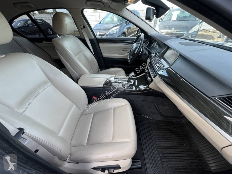 Samochód dostawczy BMW V (F10) 525dA xDrive...