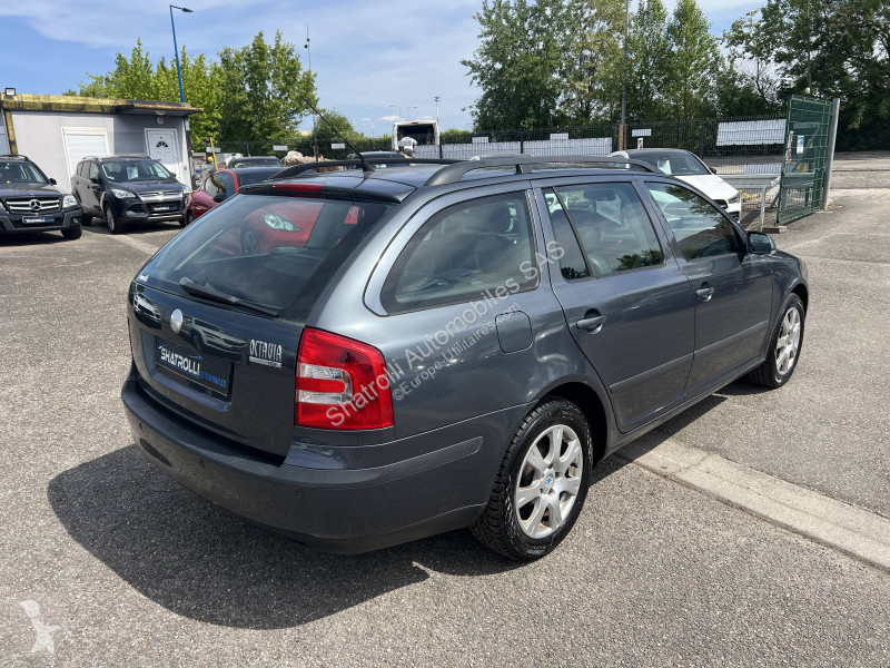 Véhicule utilitaire Peugeot