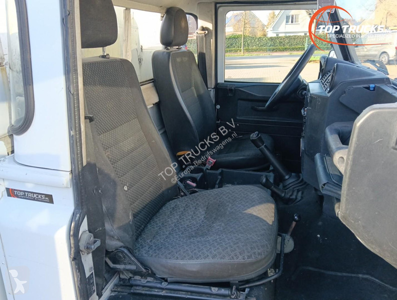 Samochód dostawczy Land Rover 130 4x4 -2.4 TD -...