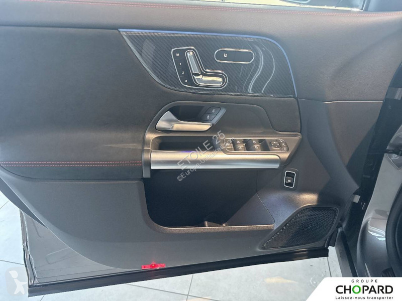 عربة نفعية Mercedes GLA 180 d 8G-DCT
