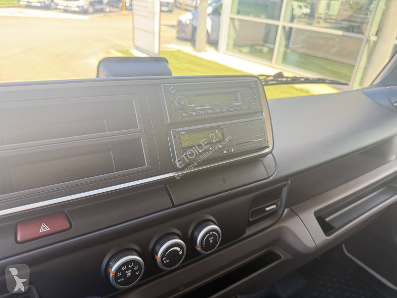 عربة نفعية Fuso 4C15NT1E34T1F 4x2 2023