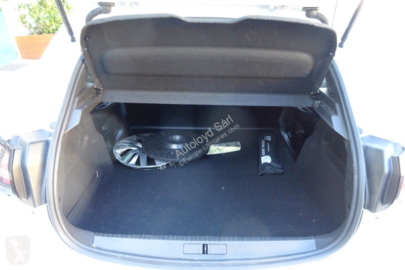 عربة نفعية Peugeot STE 1,5 HDI 100