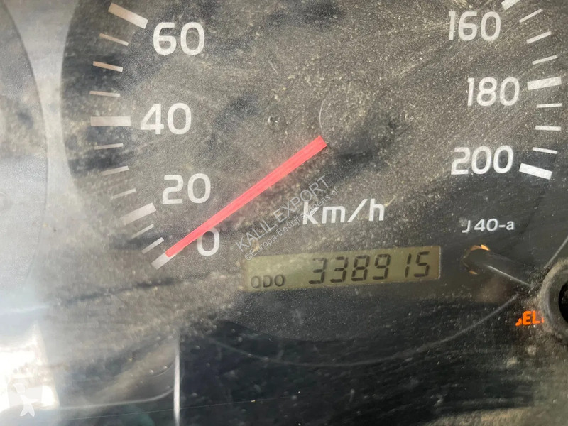 عربة نفعية Toyota Prado 3.0 TD 4 x 4 5 Seats...