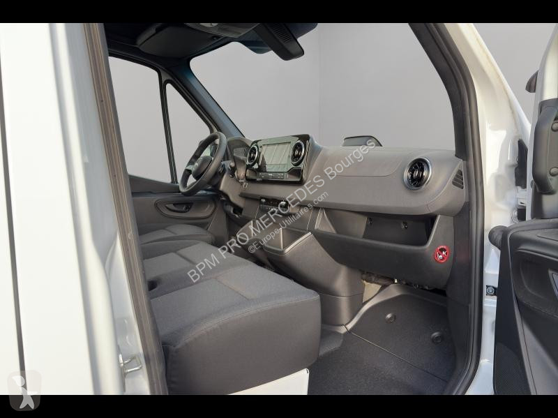 Véhicule utilitaire Mercedes Fg 317 CDI 43 3T5...