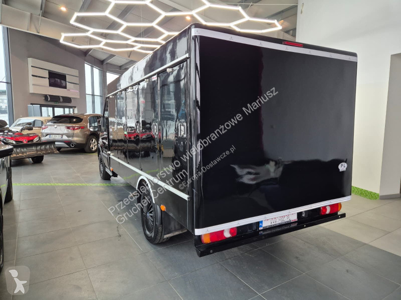 Лекотоварен автомобил Ford Transit 350 2.0 TDCi...