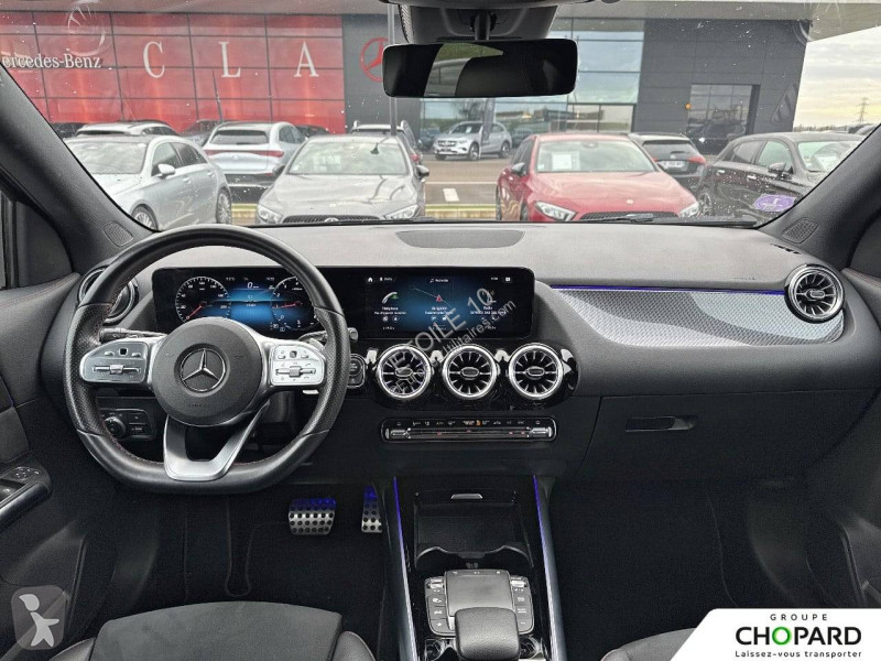عربة نفعية Mercedes GLA 200 7G-DCT