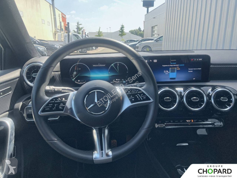 Samochód dostawczy Mercedes Classe A 250 e 8G-DCT